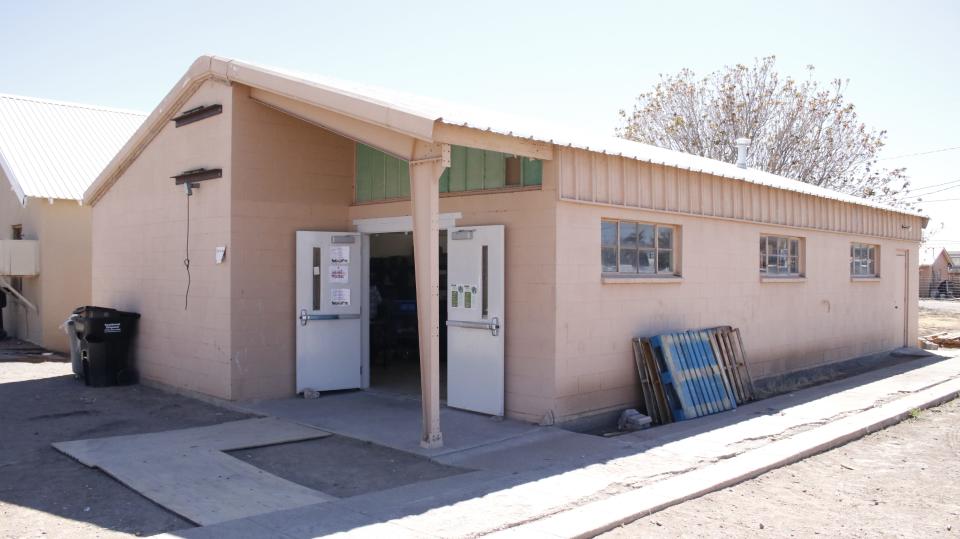 new food pantry, located at 321 N. Main St. in Hatch, New Mexico, is located in a former recreation room owned by the Hatch Valley Public Schools. The district is leasing the building at no cost to Casa de Peregrinos in exchange for the nonprofit running a food pantry from the facility.