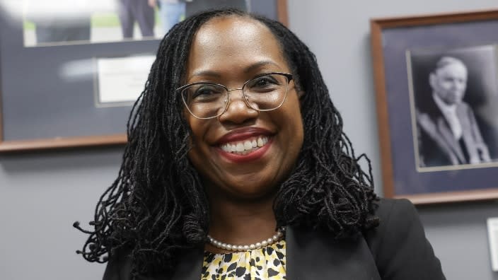 Ketanji Brown Jackson meets with Ohio Sen. Sherrod Brown in his office on Capitol Hill back in April ahead of her confirmation to the U.S. Supreme Court. (Photo: Kevin Dietsch/Getty Images)