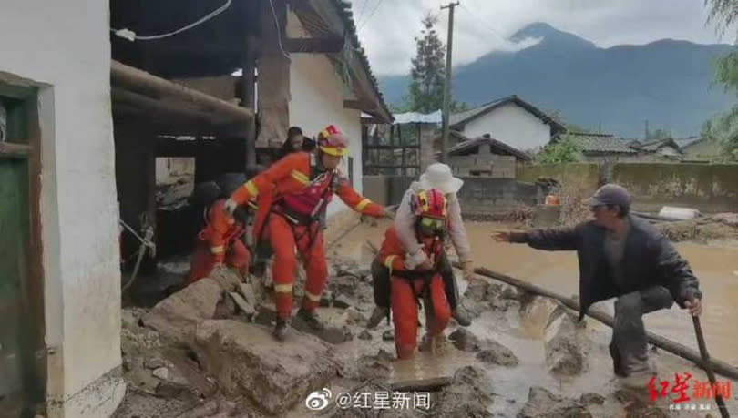 大陸今年前三季天災頻仍，高達1.3億人次受災，直接經濟損失人民幣3135.5億元。 （圖／紅星新聞）