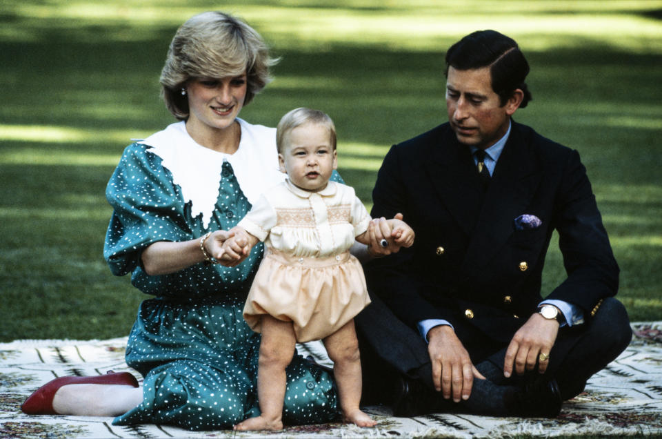 AUCKLAND - APRIL 23: Diana Princess of Wales with Prince Charles and Prince William posing for a photocall on the lawn of Government House in Auckland, New Zealand, on April 23, 1983 during the Royal Tour of New Zealand. (Photo by David Levenson/Getty Images)