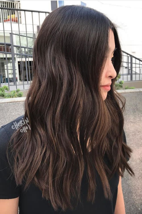 chocolate brown hair color with lowlights