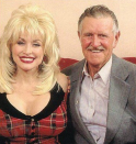 <p>Hello, Dolly’s dad. The iconic songstress called her late father, “an inspiration to me and I’m so thankful for him.” (Photo: <a rel="nofollow noopener" href="https://www.instagram.com/p/BVe_YlehCJu/?taken-by=dollyparton" target="_blank" data-ylk="slk:Dolly Parton via Instagram;elm:context_link;itc:0;sec:content-canvas" class="link ">Dolly Parton via Instagram</a>) </p>