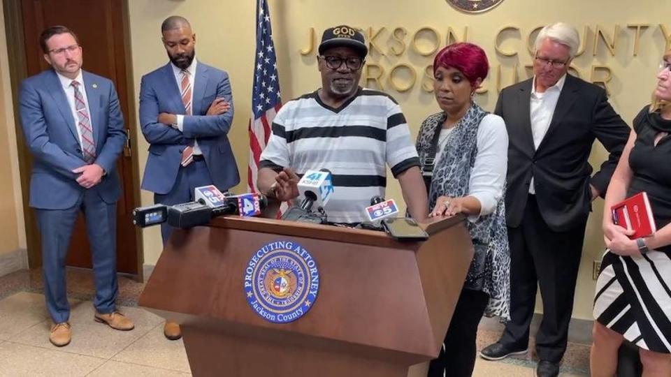 Aquil Bey, left, stands beside his wife Laurie Bey, right, during a press conference Monday in the Jackson County courthouse in downtown Kansas City. Aquil Bey is Lamb’s stepfather, and Laurie Bey is his mother.