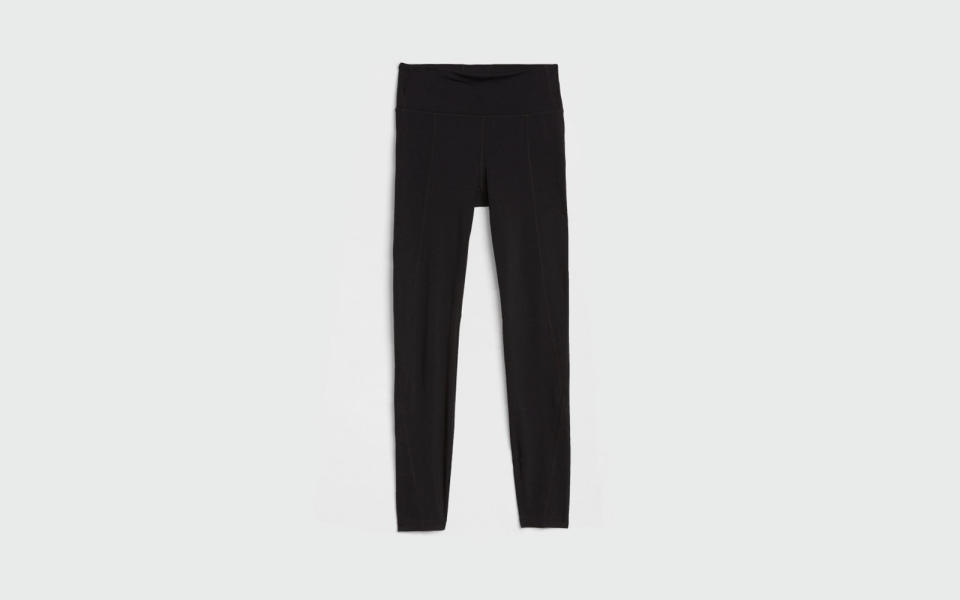 Gap GFast Mid Rise Leggings in Sculpt Compression