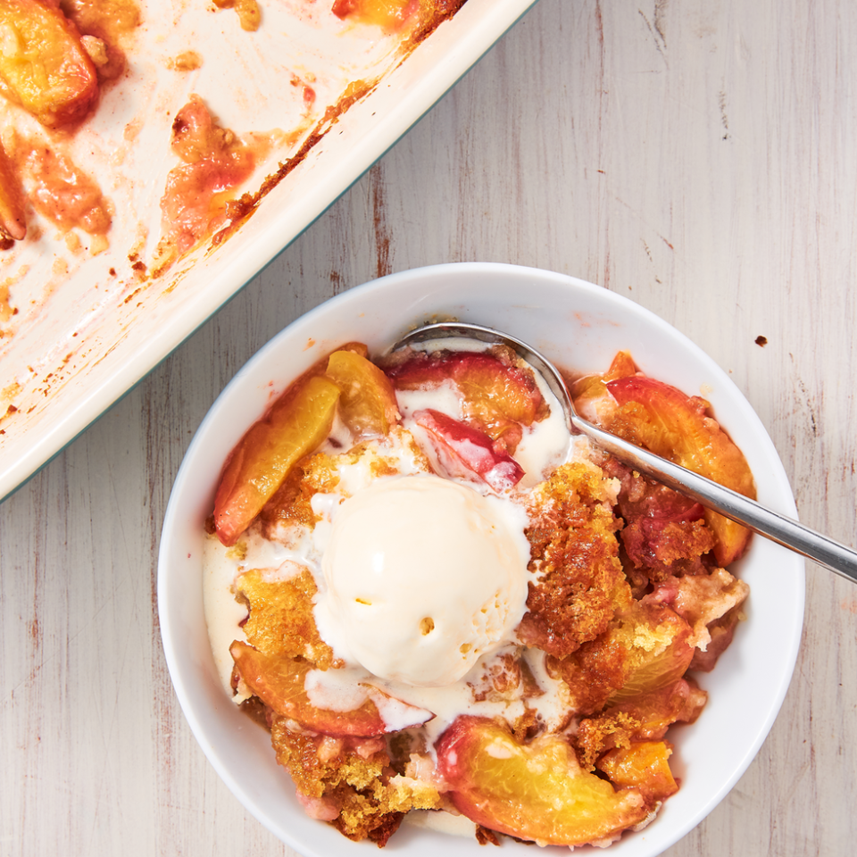 Easy Peach Cobbler