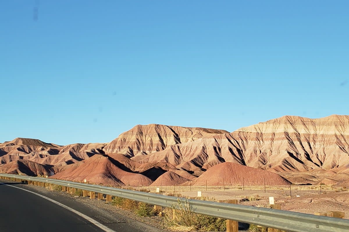 Red mountains fringe Monument Valley (Simon and Susan Veness)