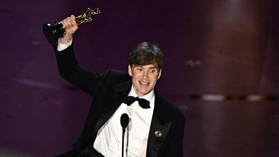 PHOTO: Cillian Murphy accepts the award for Best Actor in a Leading Role for 'Oppenheimer' onstage during the 96th Annual Academy Awards, in Hollywood, Mar. 10, 2024. (Patrick T. Fallon/AFP via Getty Images)