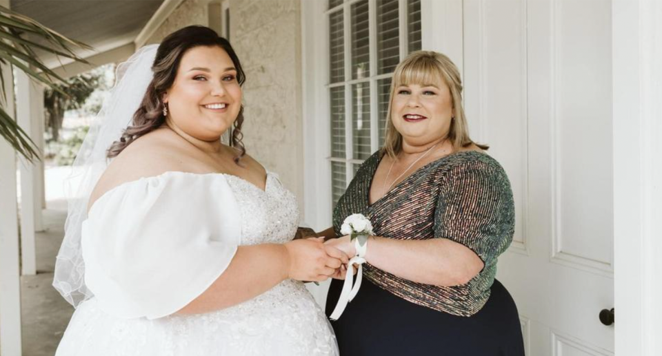 Ashlee Colmer is pictured here on her wedding day with her mum. 