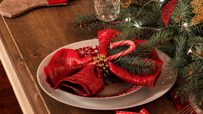 Candy cane place settings