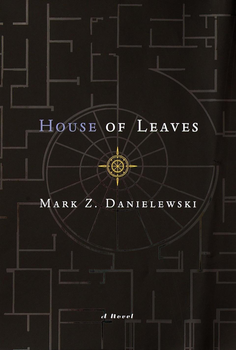 House of Leaves Hardcover – March 7, 2000 by Mark Z. Danielewski