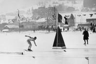 <p>Pictured: Jewtraw speeds past the finish line while competing in the event. </p>