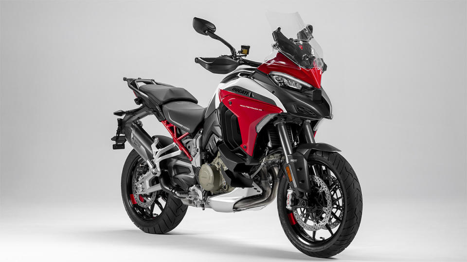 Multistrada V4 S 搭載1,158 c.c.的V4 Granturismo 引擎，搭載了後缸休眠控制系統。（圖／Ducati提供）