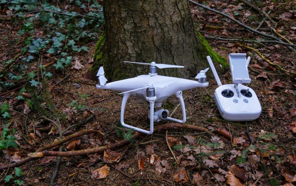 DJI Phantom 4