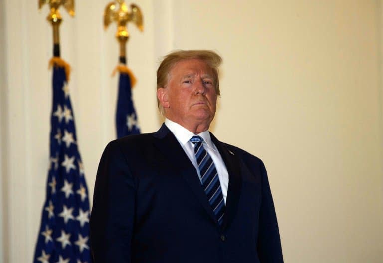 Le président américain Donald Trump à son retour à la Maison Blanche, le 5 octobre 2020 à Washington - NICHOLAS KAMM © 2019 AFP