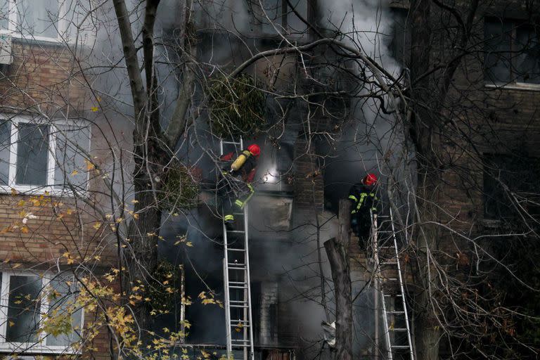 Las autoridades aseguraron que las Fuerzas Armadas lanzaron 70 misiles