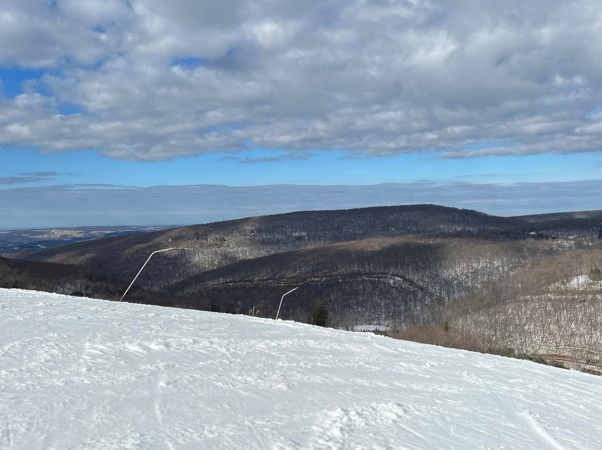 Wintertime recreation options include skiing and snowboarding day trips to Seven Springs Ski Resort in Pennsylvania.