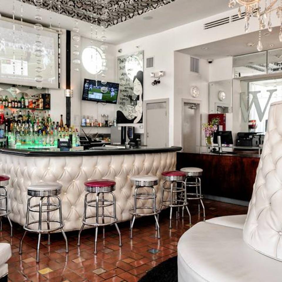 Hotel Restaurants: The Whitelaw Hotel; Miami Beach
