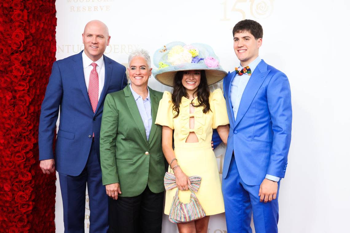 Jeff, Stacey and Reed Sheppard pose with Reed's girlfriend Brailey Dizney on the red carpet at the Kentucky Derby.