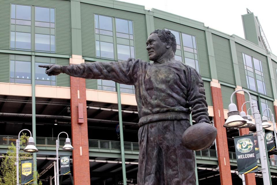 Curly Lambeau masked up to urge Wisconsin residents in doing the same. (Photo By Raymond Boyd/Getty Images)