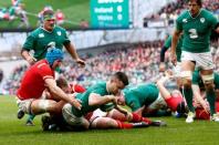 Rugby Union - Ireland v Wales - RBS Six Nations Championship 2016 - Aviva Stadium, Dublin, Republic of Ireland - 7/2/16 Conor Murray scores the first try for Ireland Reuters / Eddie Keogh Livepic