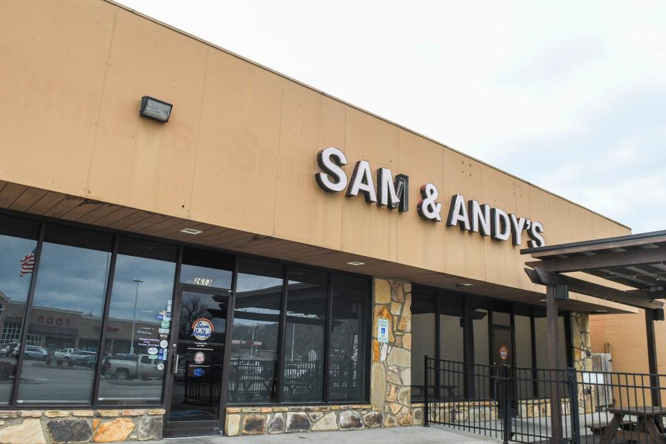 After operating for more than 25 years, Sam & Andy's Fountain City restaurant has closed.