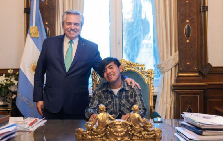 El presidente Alberto Fernández recibió a Mario Maximiliano Sánchez en la Casa Rosada