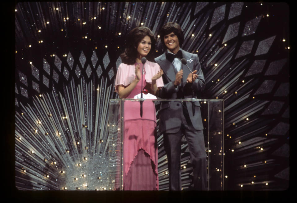 Donny & Marie won as Favorite Duo or Group —Country in 1976 (beating country legends Conway Twitty & Loretta Lynn and the Statler Brothers).