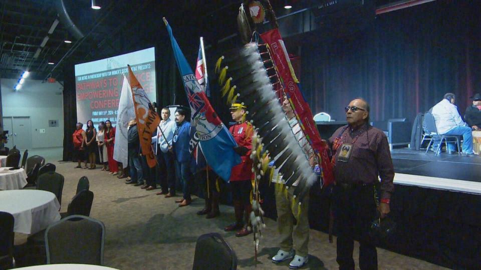 The RCMP and Federation of Sovereign Indigenous Nations signed the memorandum of agreement during a ceremony Friday in Saskatoon.