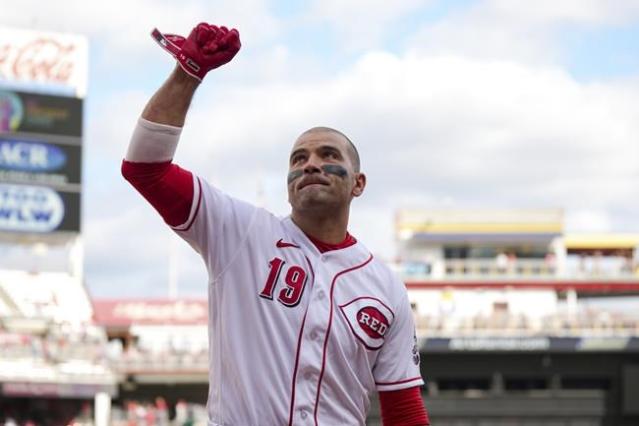 Reds fans react to Joey Votto's return