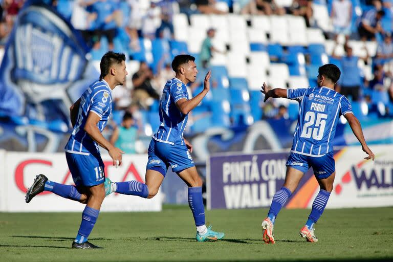 Godoy Cruz dominó la primera etapa de la Copa de la Liga casi de punta a punta; busca el título