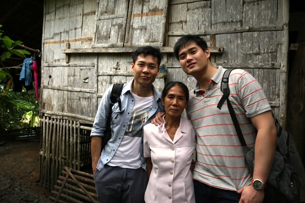 Anthony Chen and his brother reunite with their former maid, Aunty Terry. (Photo courtesy of Anthony Chen)