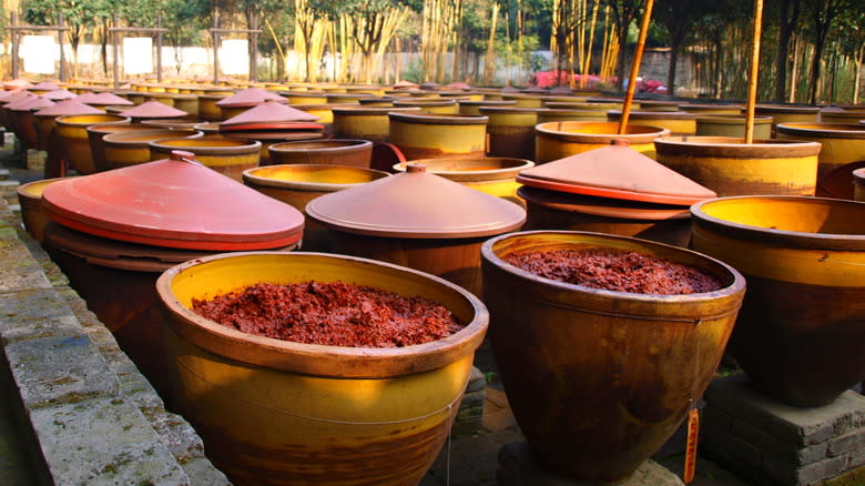 large pots of doubanjiang