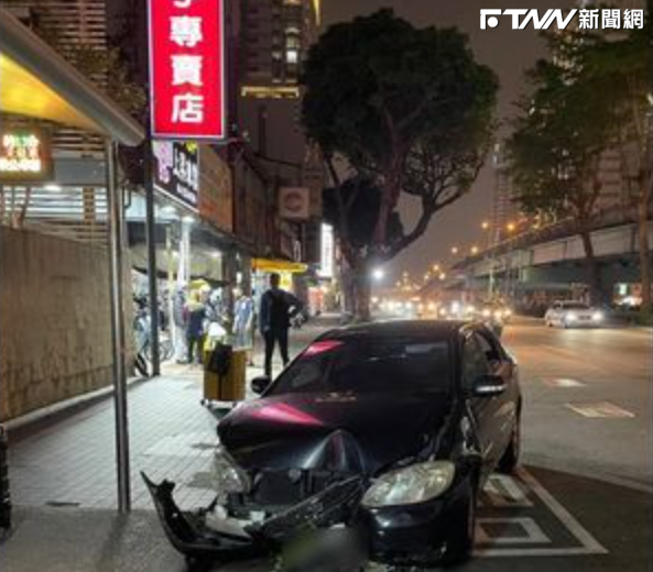 台中市今晚傳出車禍事件，肇事者自稱，因為太疲勞才釀禍。