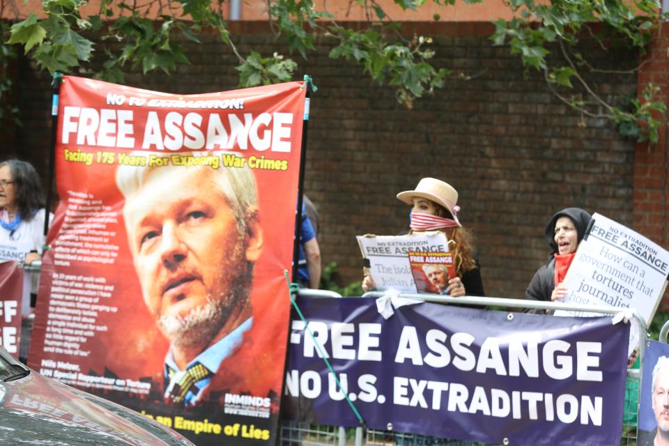 LONDON, UNITED KINGDOM, JULY 10: Activists protest UK government for imprisonment in London and possible extradition of Julian Assange to US before the Global Conference on Press Freedom begin in London, United Kingdom on July 10, 2019. (Photo by Tayfun Salci/Anadolu Agency/Getty Images)