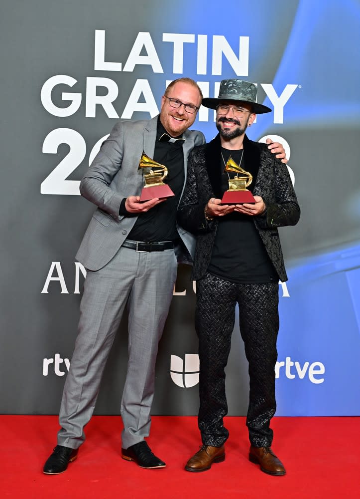 <p>Felipe Tichauer and Erico Moreira</p>