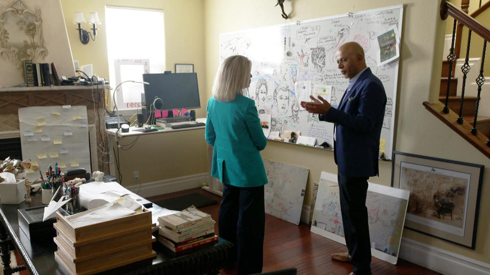 Author Abraham Verghese explains his whiteboards to correspondent Tracy Smith.  / Credit: CBS News