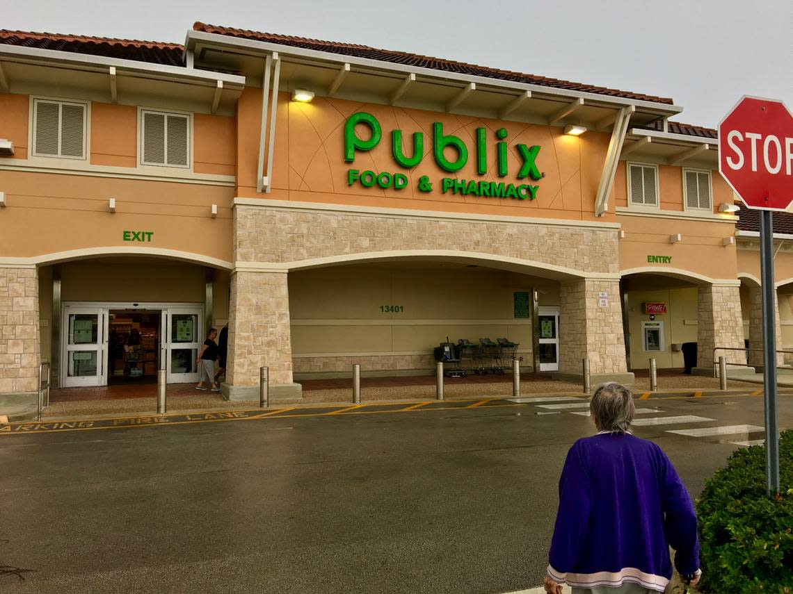 Publix started a Publix Pours program to feature in-store bars in several locations. But as of November 2022 the offering is limited to five locations in Central Florida, not at this Publix in Pinecrest in South Florida yet, for instance.