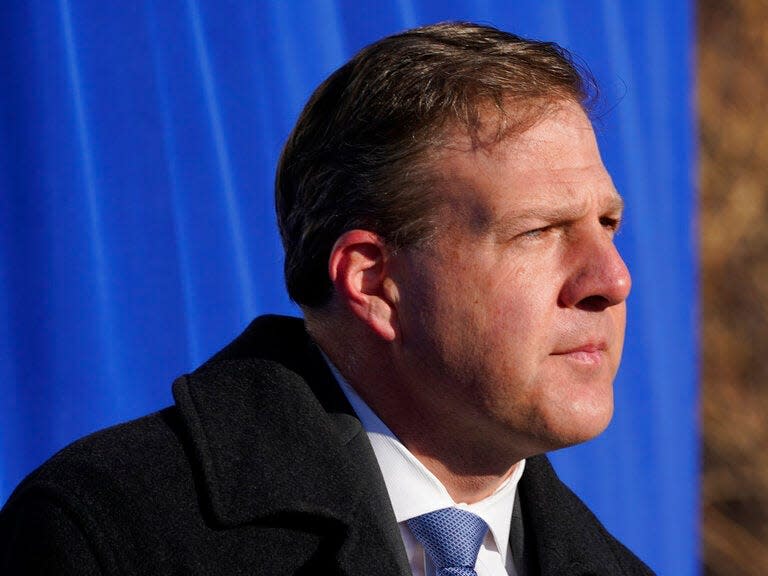 Chris Sununu