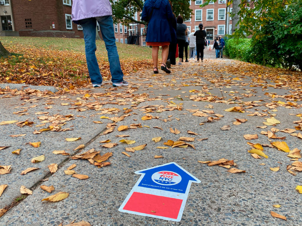 Early Voting with people waiting for hours, Queens, New York