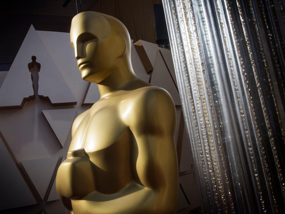 La emblemática estatua de los Óscares en la alfombra roja. (Getty Images)