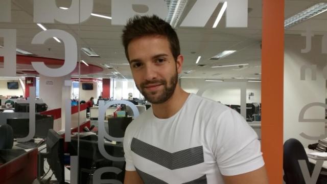 Spanish Singer Pablo Alboran Heats Up the Cover of 'Para Todos': Photo  3997390, Magazine, Pablo Alboran Photos