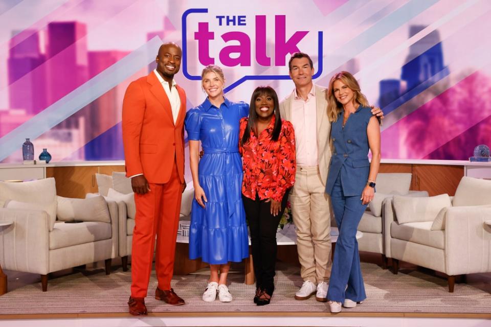 Akbar Gbajabiamila, Amanda Klootz, Sheryl Underwood, Jerry O'Connell, Natalie Morales, The Talk