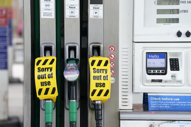 <strong>A petrol station in Sheffield which is closed due to having no fuel.</strong> (Photo: Danny Lawson - PA Images via Getty Images)