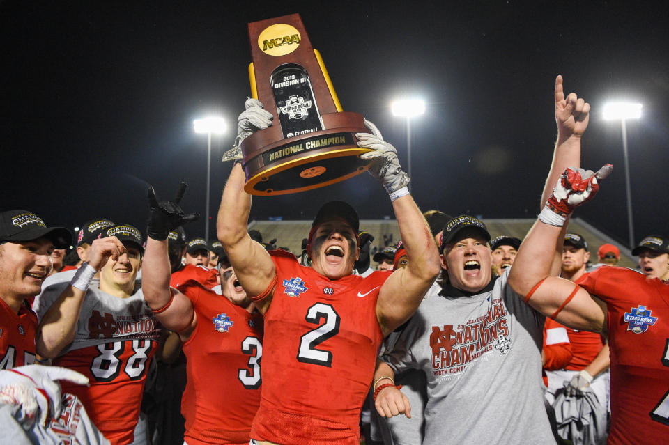 COLLEGE FOOTBALL: DEC 20 NCAA Division III Football Championship Game (Ken Murray / Icon Sportswire via Getty Images)