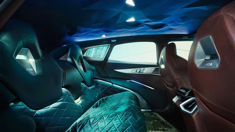 BMW Concept XM將是品牌最旗艦的性能休旅。（圖／翻攝自BMW官網）