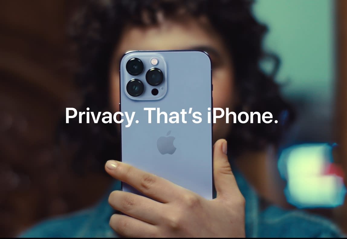 Apple is taking digs at its competitors via a new privacy-centric ad. (Image: Apple)