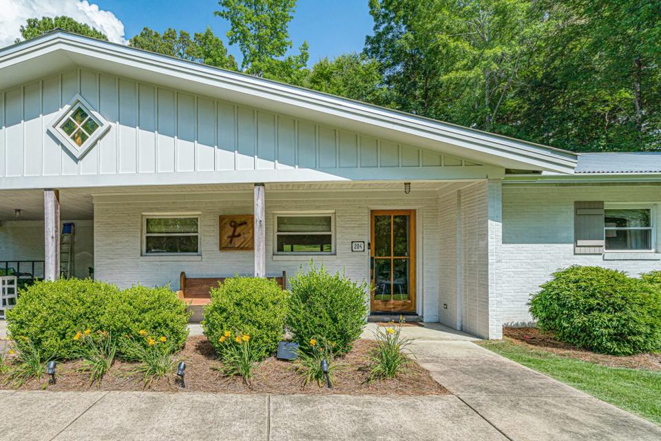 Exterior of an Oxford Graduate Homes