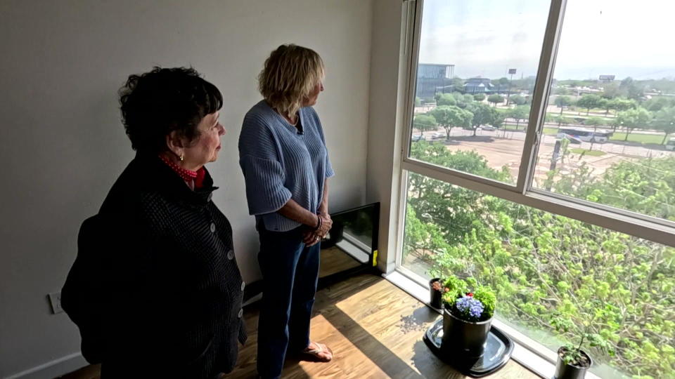 Correspondent Martha Teichner with Army veteran Julie Blow, who had been reduced to living in a tent on the streets of Houston, but is now in a studio apartment.  / Credit: CBS News