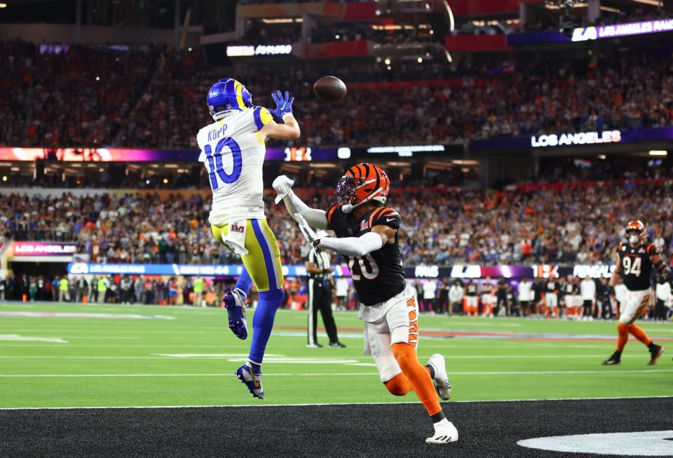 Rams wide receiver Cooper Kupp catches the game-winning touchdown pass in the fourth quarter of Super Bowl 56.