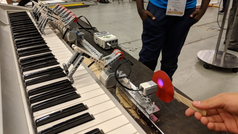 Thousands of robots descend on Montreal for RoboCup